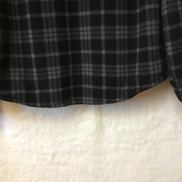 Voyager Dark Gray Plaid Sherpa Shirt - Picture 16 of 16
